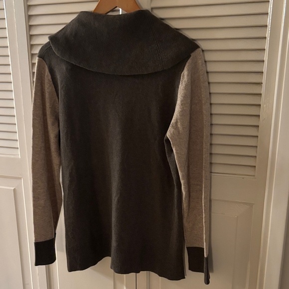 Jones New York Gray & Tan Cowl Neck Sweater 100% Cashmere - Picture 8 of 8